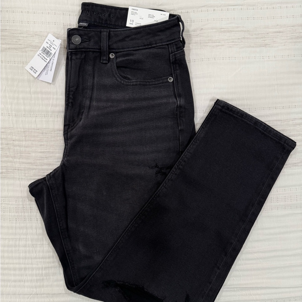 AE High rise mom jeans